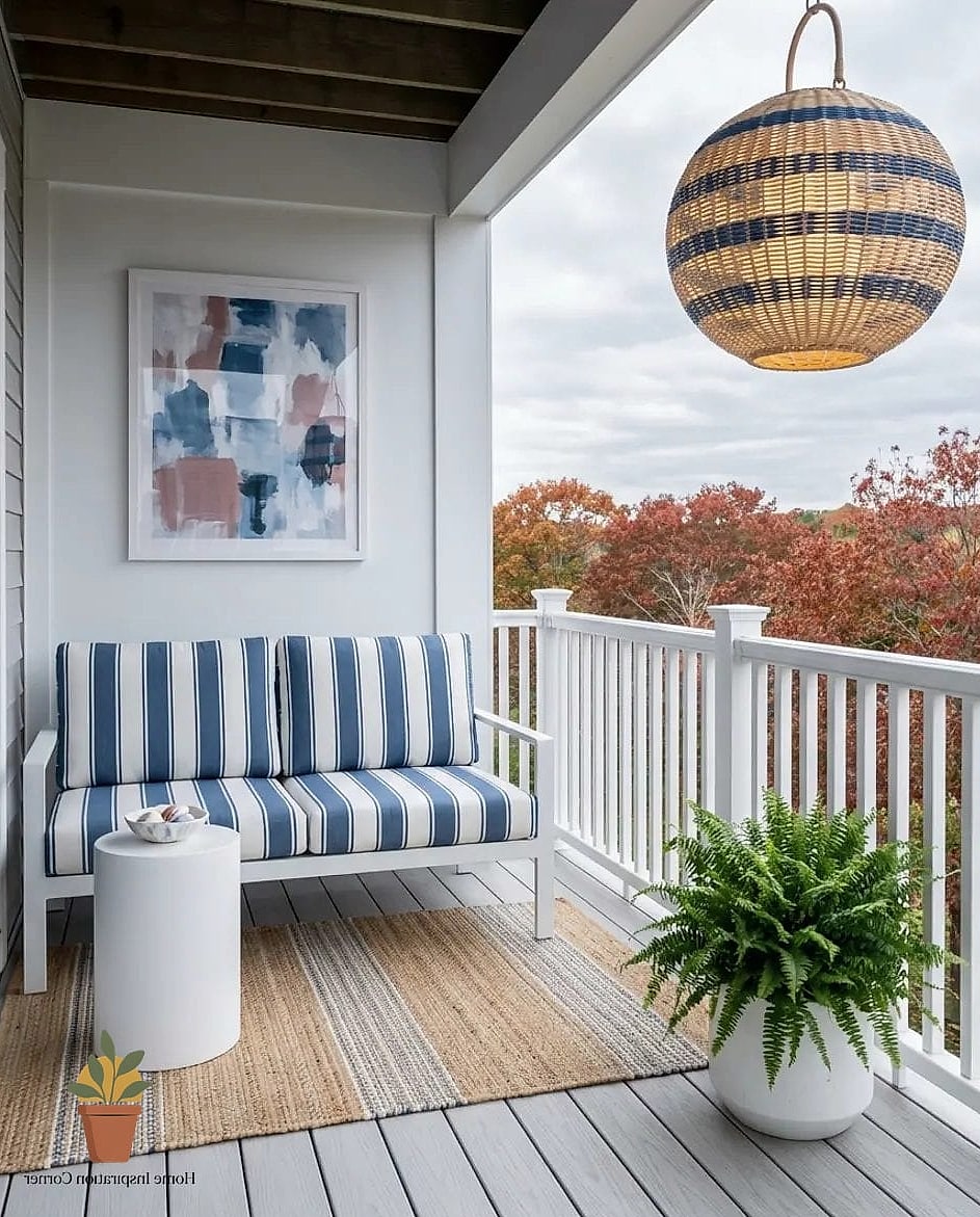 15 Balcony Bar Ideas From Homes We Absolutely Love 14 The Coastal Blue and White Bar