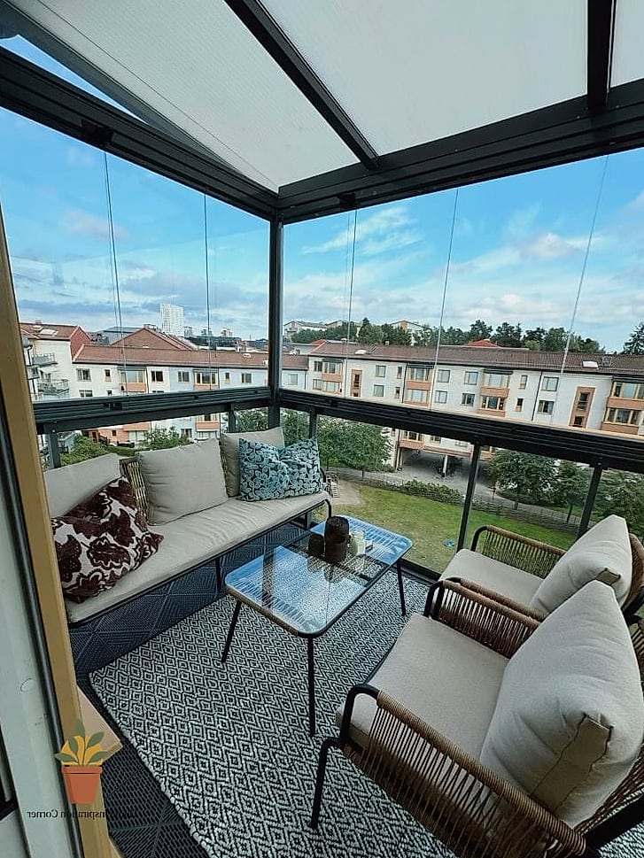 Insulated Four-Season Sunroom Conversion
