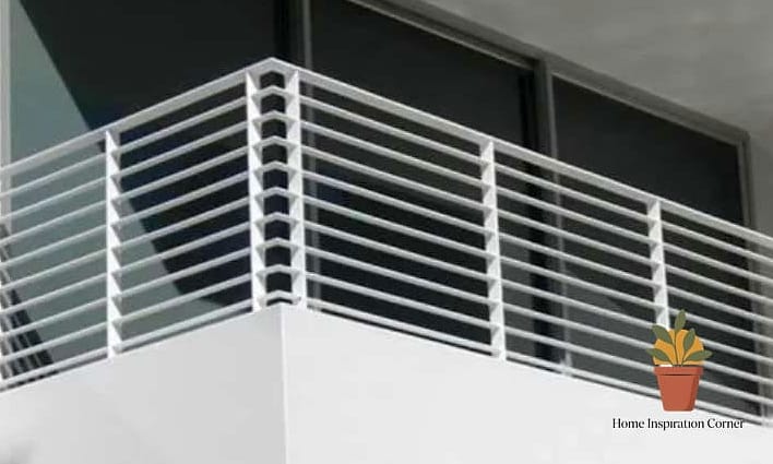 Plain Vertical Bars to Woven Metal Screen Pattern