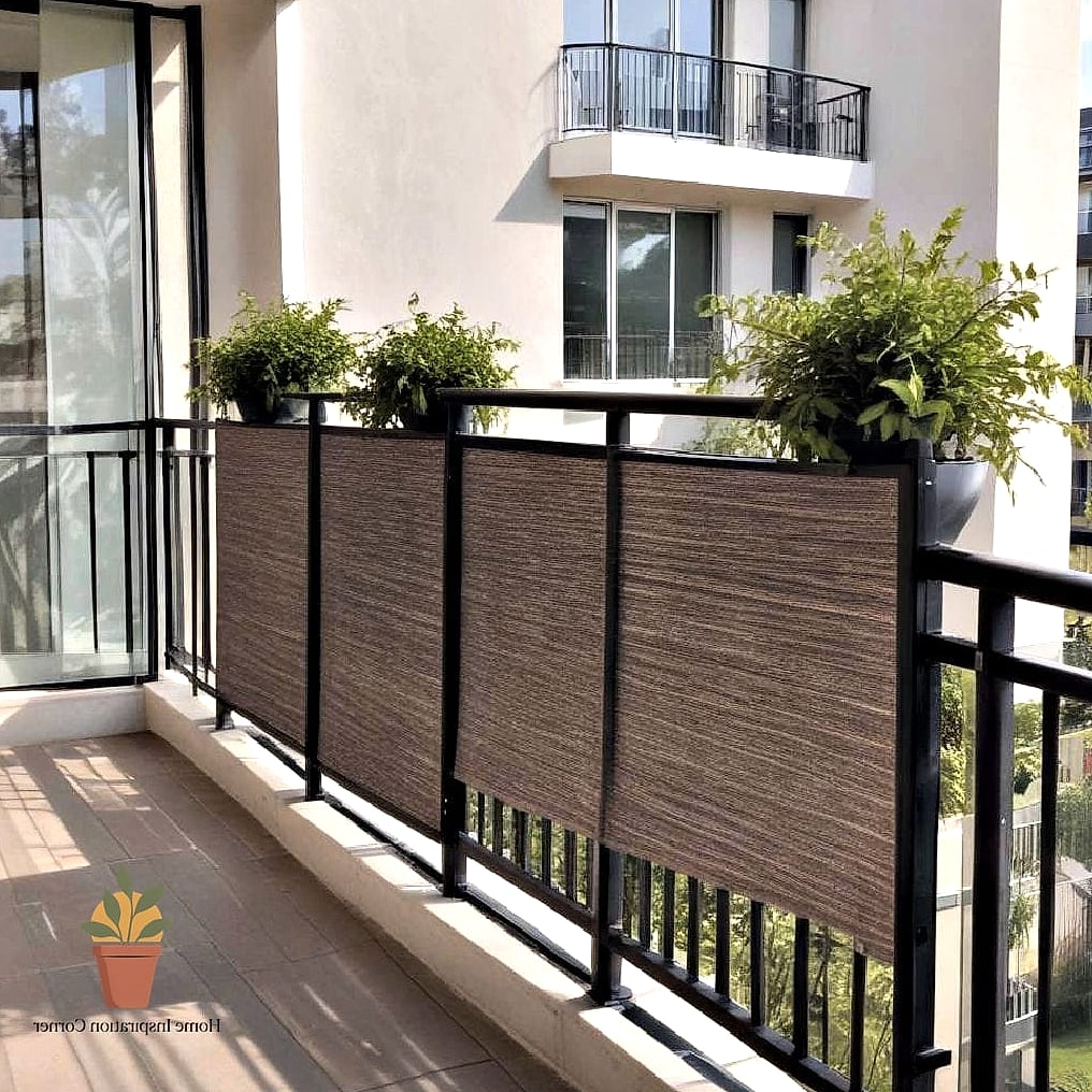 Privacy Screen with Greenery