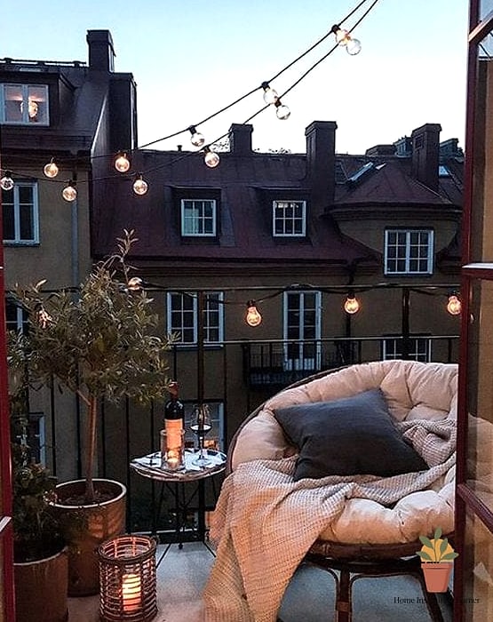 The Scandinavian String Light Nook