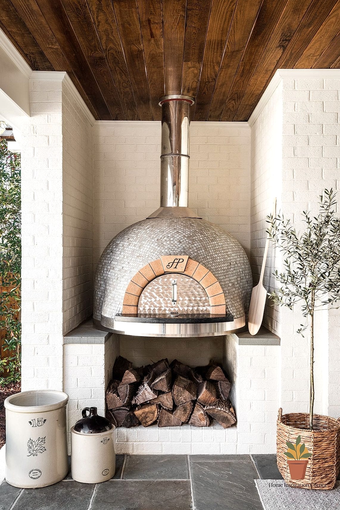 Backyard Pizza Oven Station