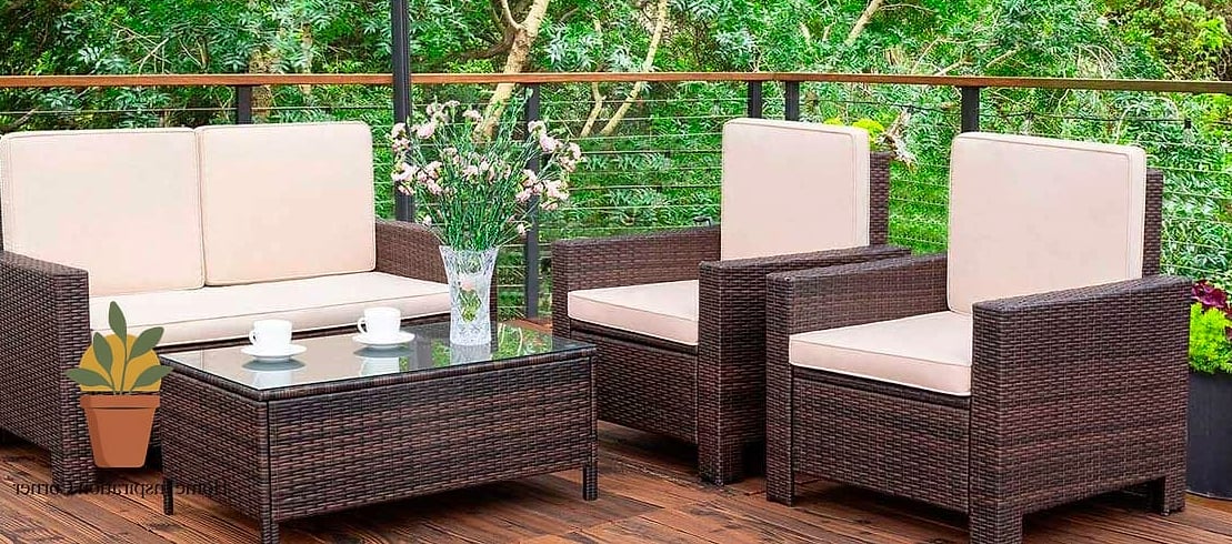 Daybed-Style Patio Lounge