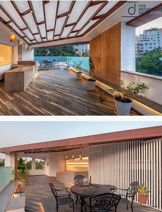 Floor-to-Ceiling Glass Panels
