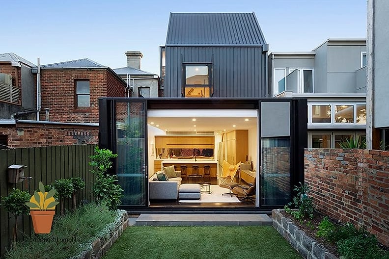 Frame the View With a Privacy Screen