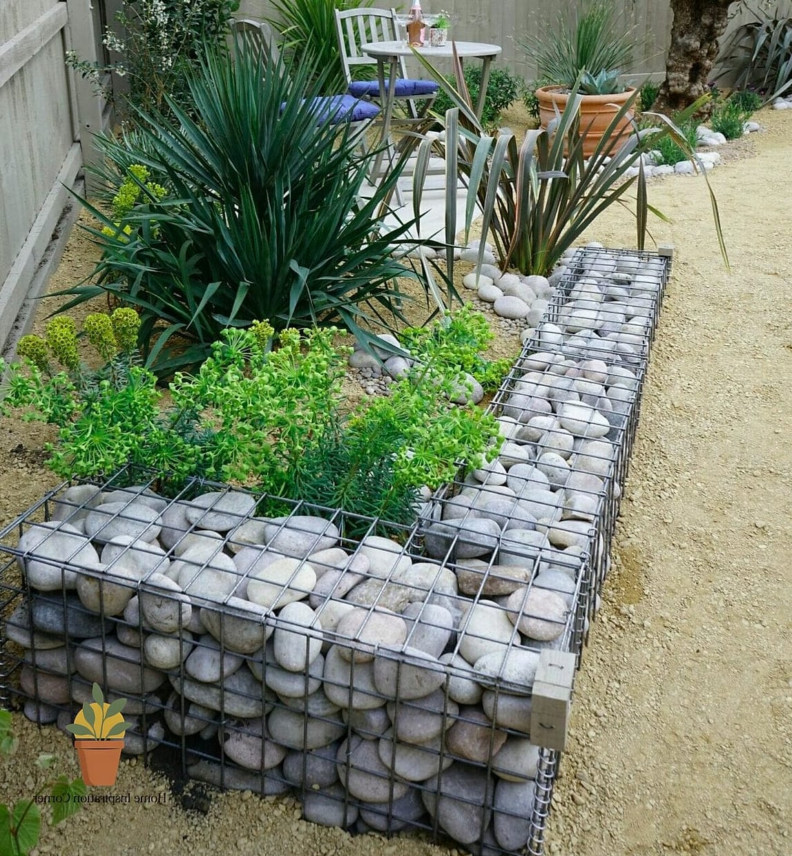 11 Backyard Retaining Walls Ideas That Will Transform Your Space 8 Gabion Retaining Walls