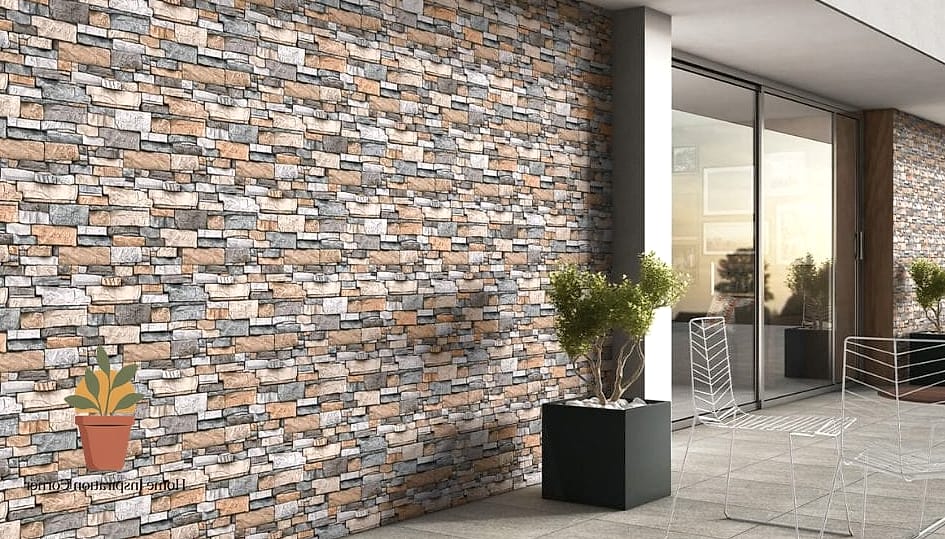 Large-Format Marble-Effect Tile