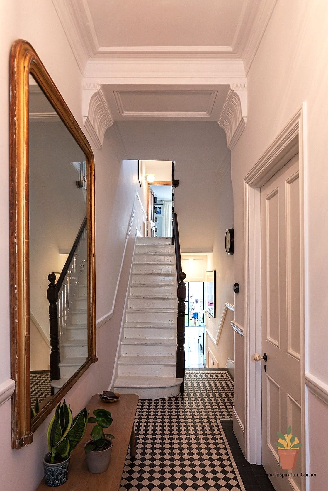 Layered Lighting with Wall Sconces
