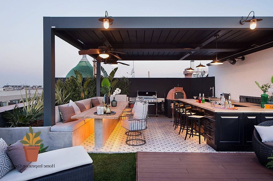 The Minimalist Grill Corner