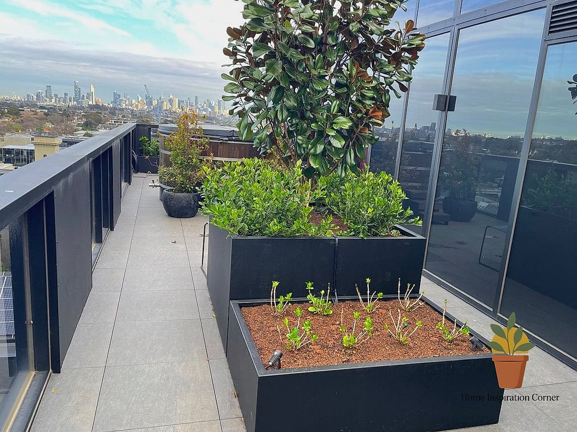 27 Penthouse Terrace Ideas Designs You Need to See Right Now 22 Modular Planters on Wheels