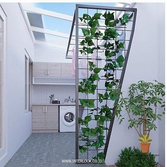 Open-Air Pergola Laundry Corner