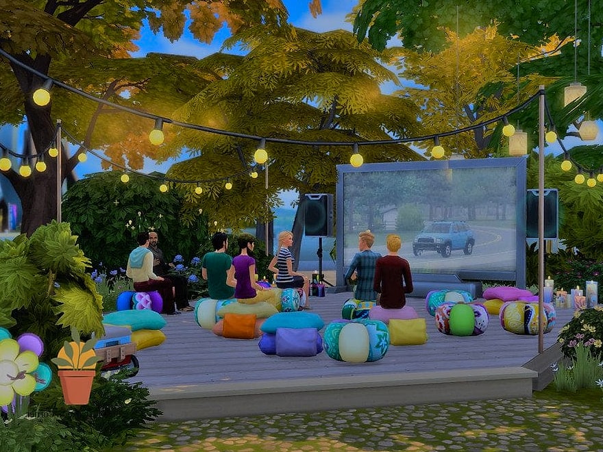 27 Sims 4 Backyard Ideas Designs That Maximize Style and Function 16 Outdoor Movie Screen Setup