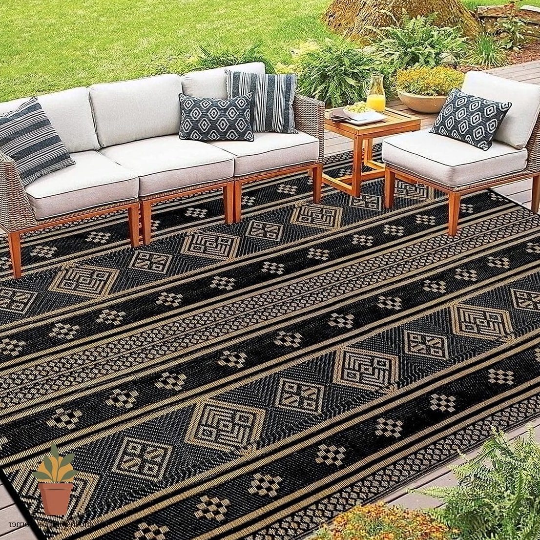 22 Patio Decor Ideas That Will Transform Your Space 17 Outdoor Rug Under Dining Set