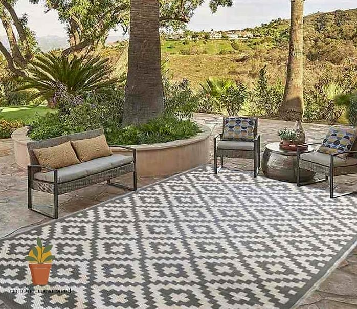 Outdoor Rug Layering