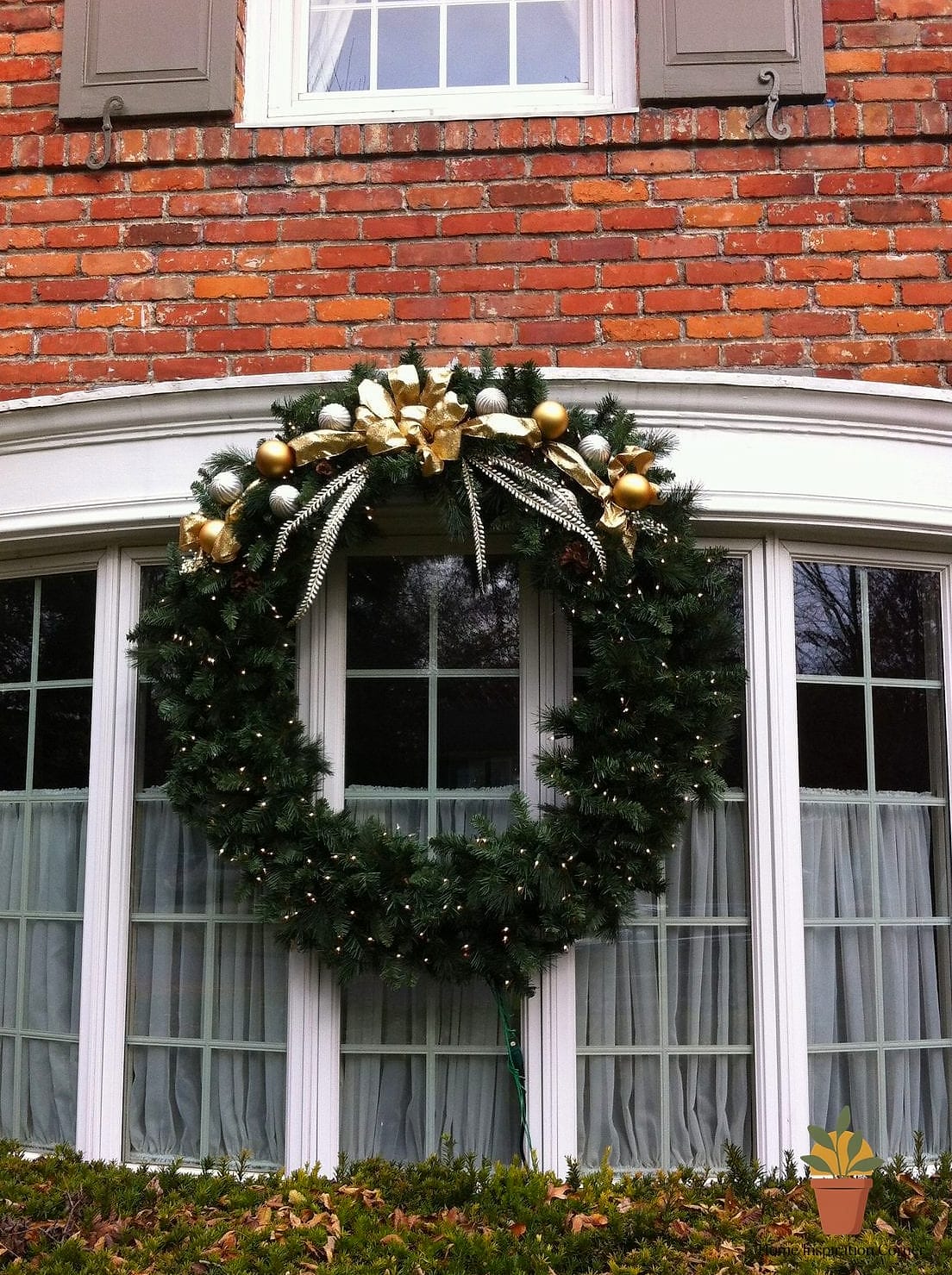 Oversized Wreaths on Garage Doors