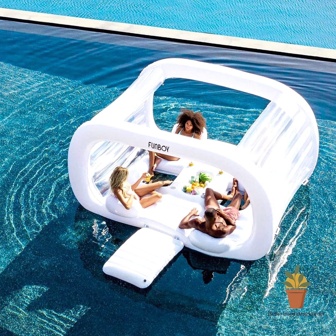 Poolside Cabana Corner