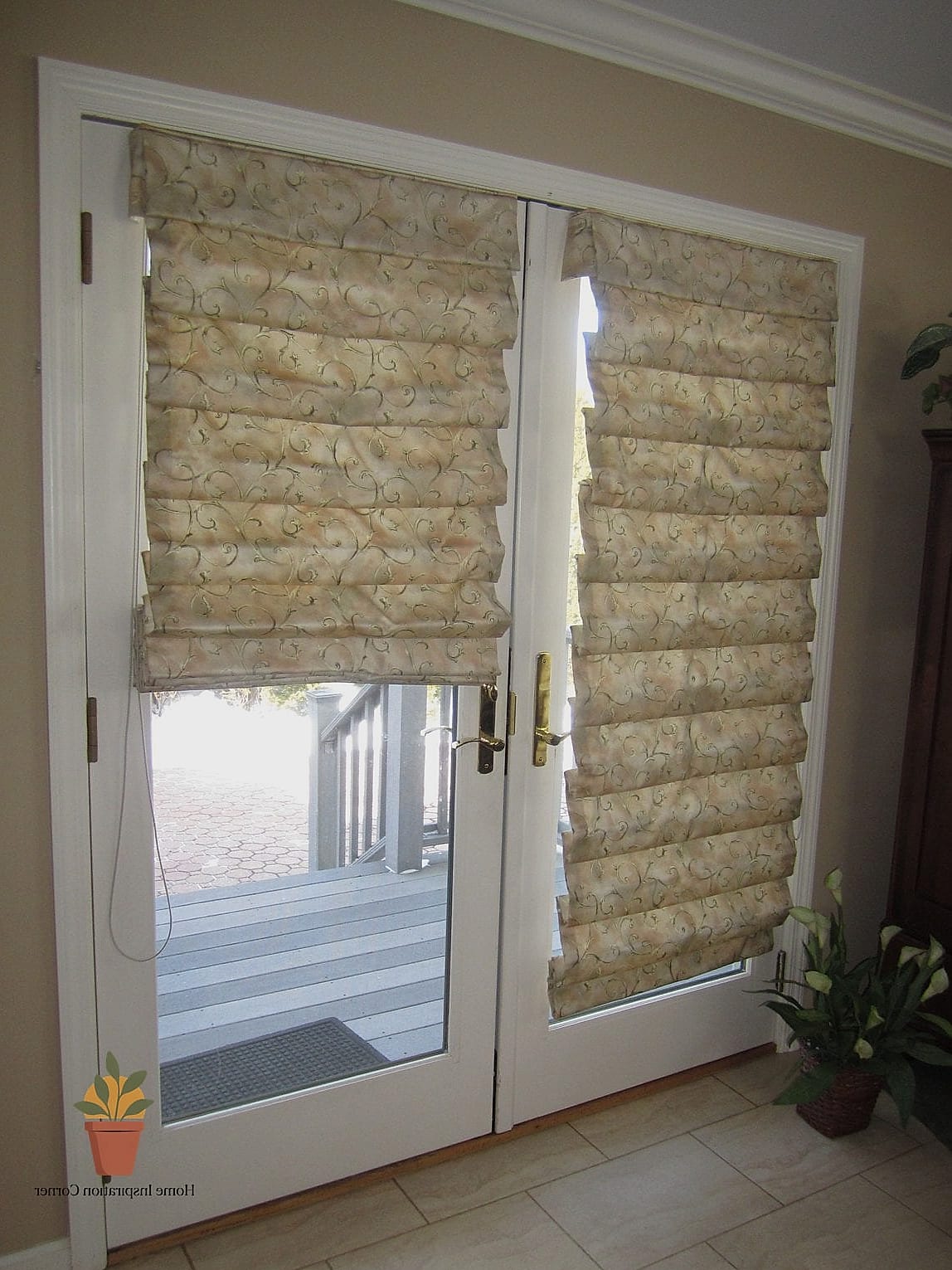 Roman Shades Made From a Flat Sheet