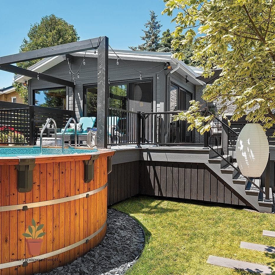 Rooftop or Elevated Deck Pool