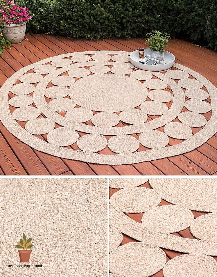Round Rugs for Curved Layouts