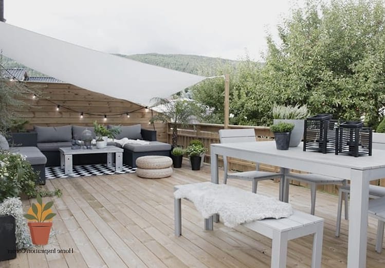 18 Outdoor Terrace Design Photos That Will Inspire Your Next Project 13 Scandinavian Terrace with Light Wood and Neutral Tones