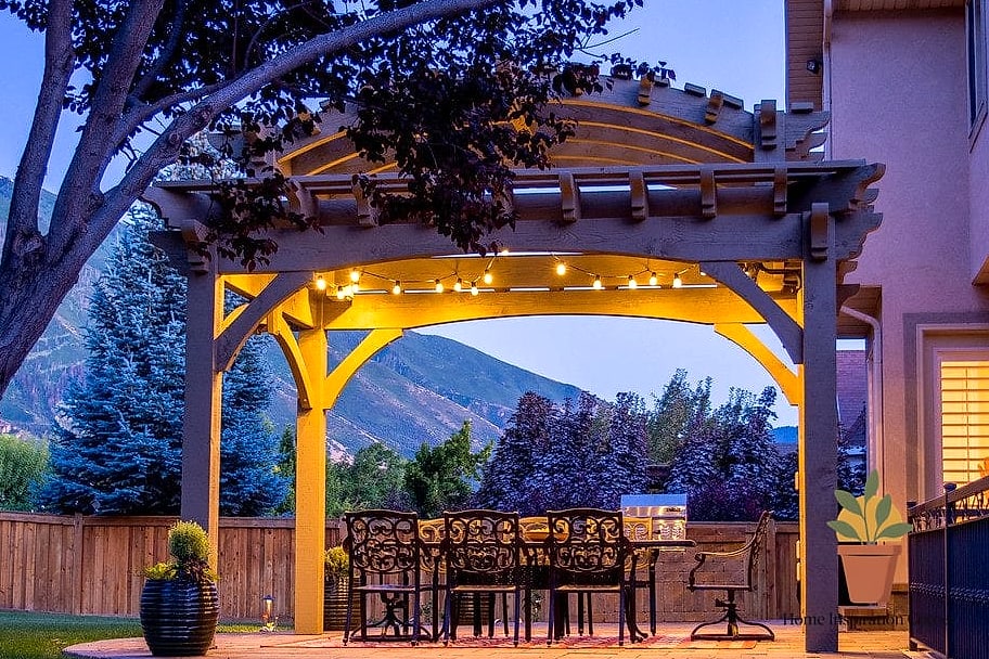 Two-Tier Pergola Roof