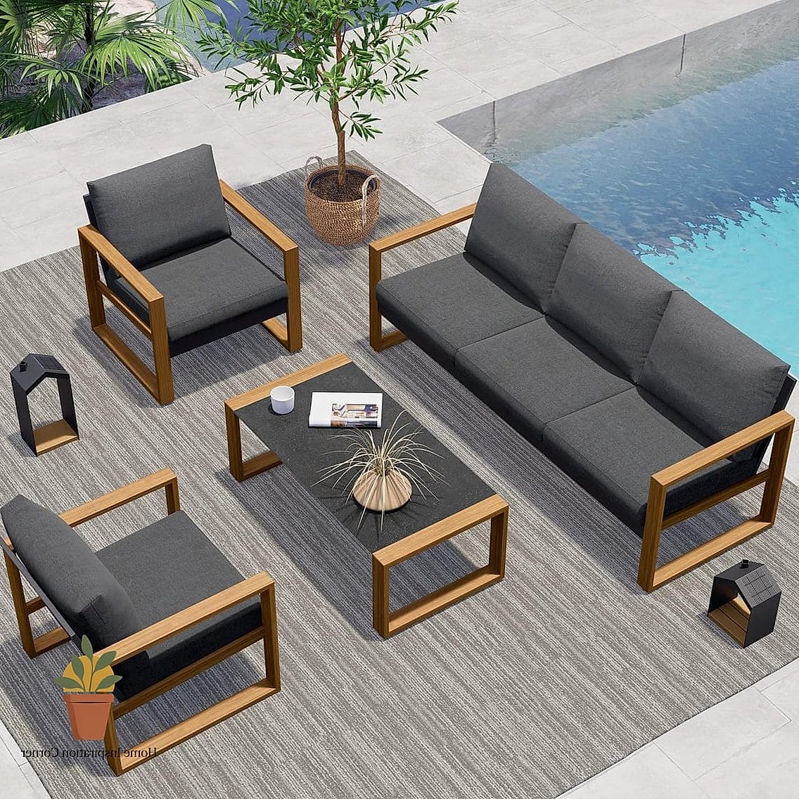 Two-Tone Outdoor Sofa Set